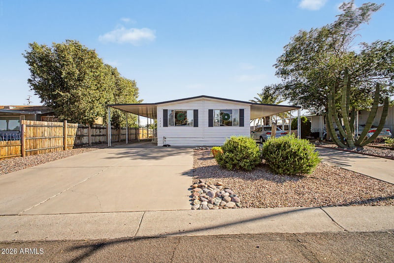 2535 E Oraibi Dr, Phoenix, AZ 85050