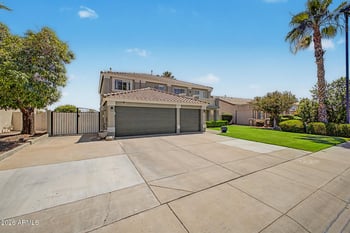 2535 Saratoga St, Gilbert, AZ 85296