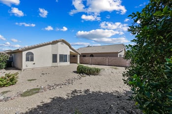 2535 Parkside Ln, Phoenix, AZ 85024