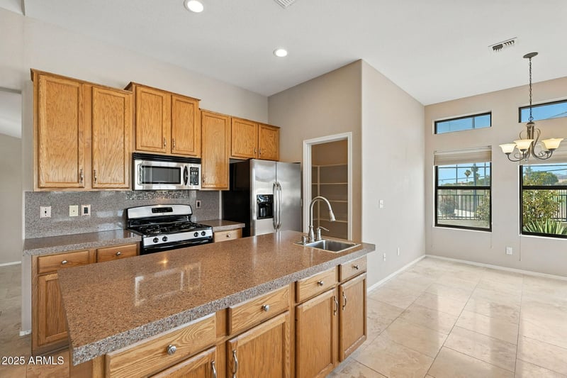 2535 Pinnule Cir, Mesa, AZ 85215