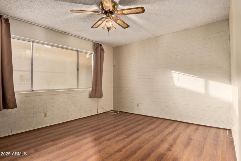 2535 Rose Ln, Phoenix, AZ 85017