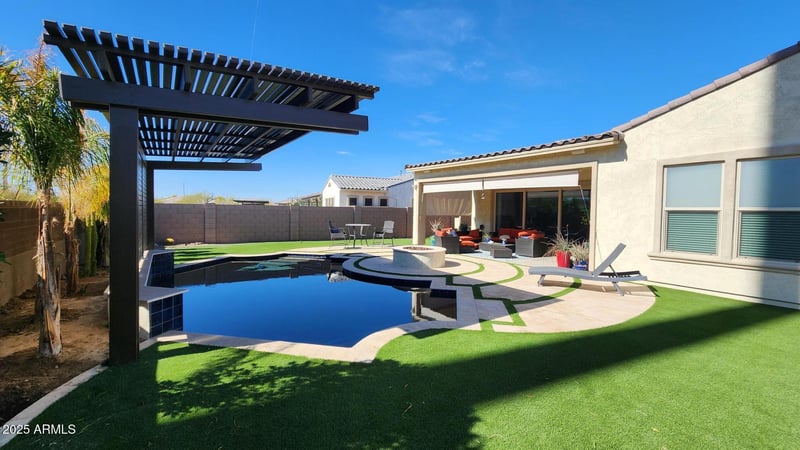 2535 Thornton Ct, Gilbert, AZ 85297
