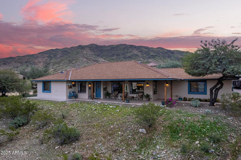 2535 W Sunrise Dr, Phoenix, AZ 85041