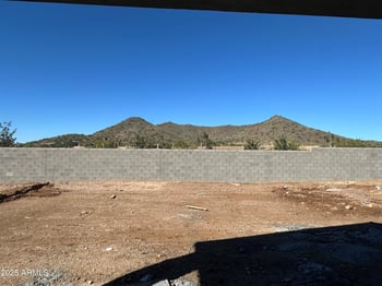 2536 Villa Linda Dr, Phoenix, AZ 85024