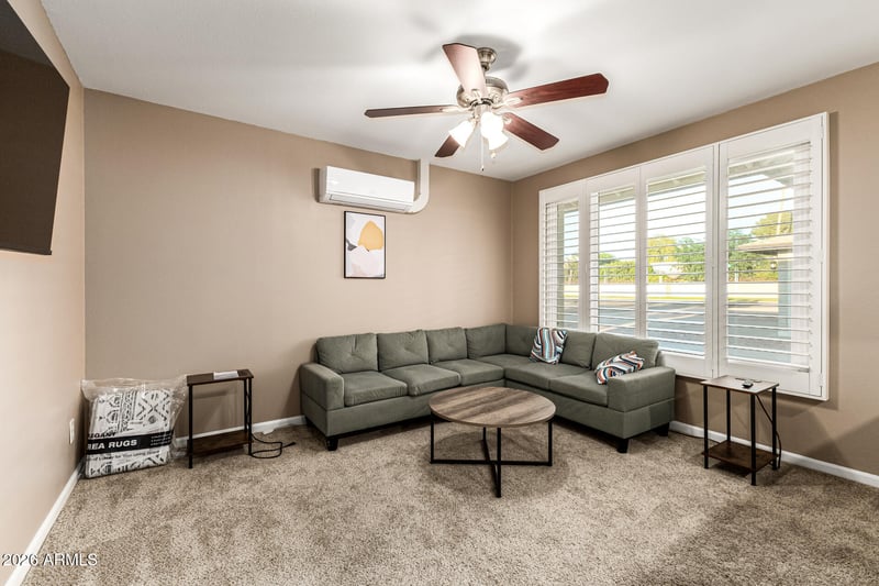 2537 La Jolla Dr, Tempe, AZ 85282
