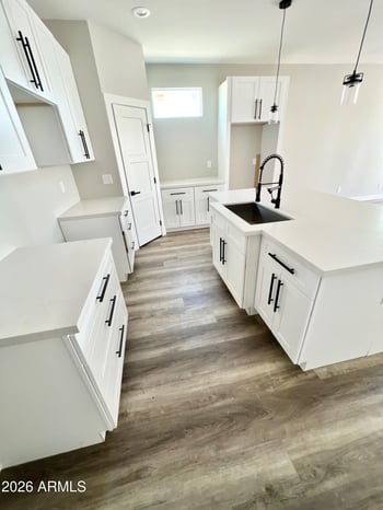 2537 E Southgate Ave, Phoenix, AZ 85040