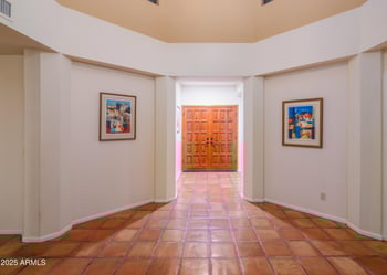 2537 Vogel Ave, Phoenix, AZ 85028