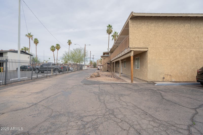 2537 W Georgia Ave #4, Phoenix, AZ 85017