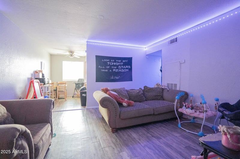 2537 W Georgia Ave #4, Phoenix, AZ 85017