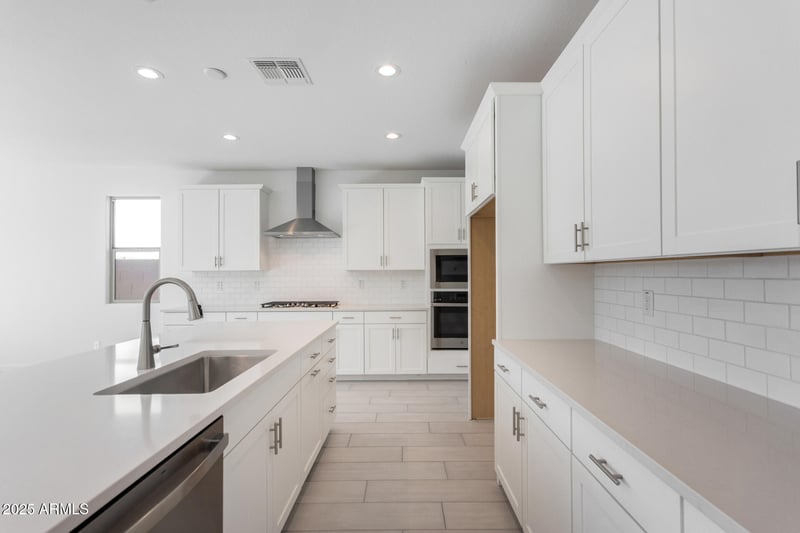 25370 158th Ave, Surprise, AZ 85387