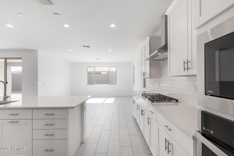 25370 158th Ave, Surprise, AZ 85387
