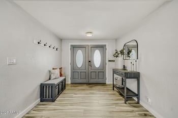 2538 50th St, Phoenix, AZ 85008