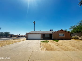 2538 53rd Dr, Phoenix, AZ 85035