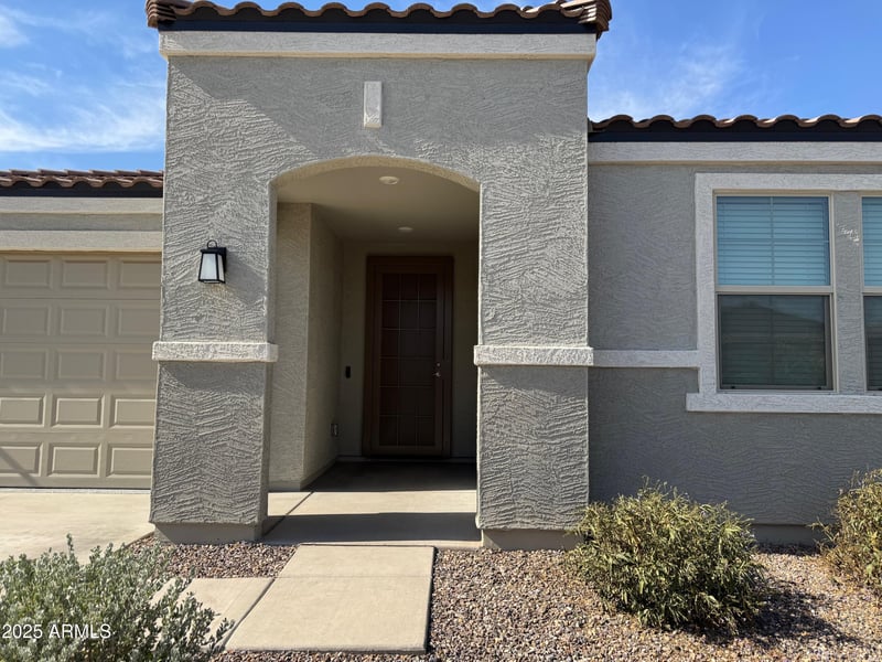 2538 Chanute Ps, Phoenix, AZ 85041