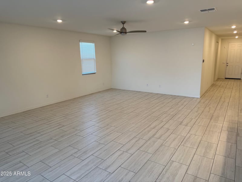2538 Chanute Ps, Phoenix, AZ 85041