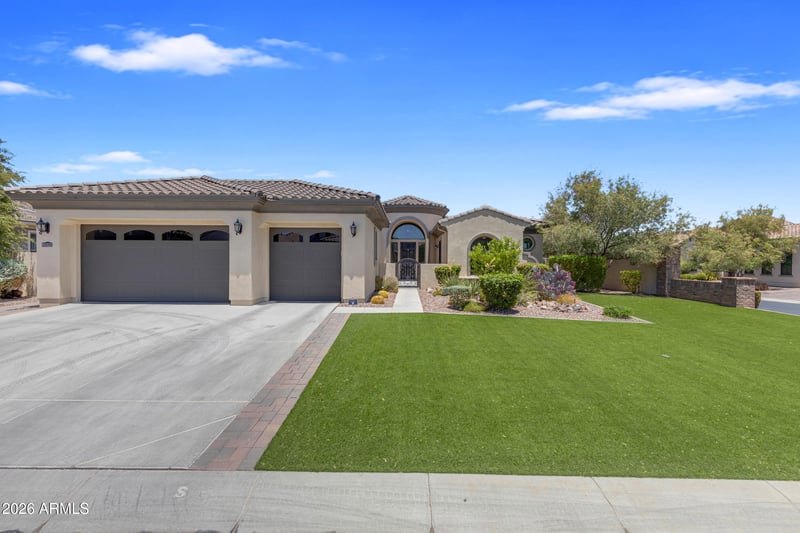 2538 E Ravenswood Dr, Gilbert, AZ 85298