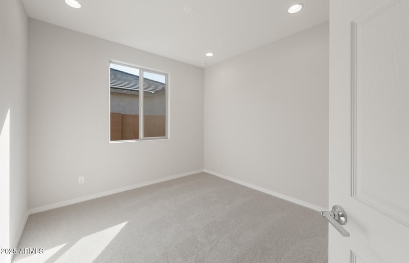 25389 172nd Ln, Surprise, AZ 85387