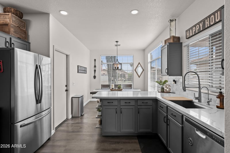 2539 Camino St, Mesa, AZ 85213