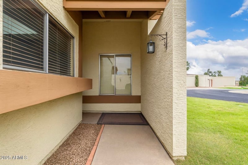 2539 Pershing Ave, Phoenix, AZ 85029