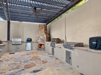 2539 W Cavalry Dr, Phoenix, AZ 85086
