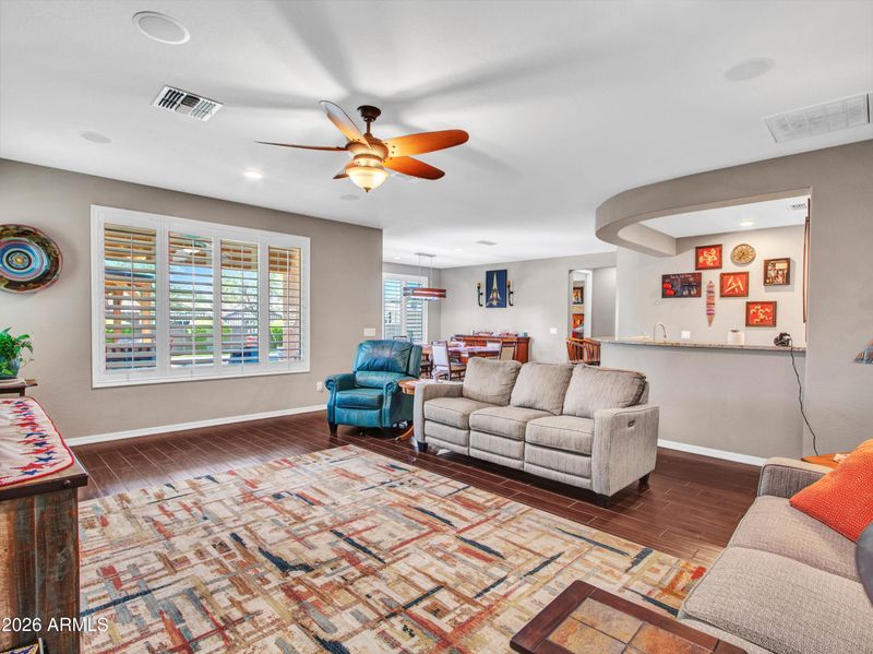 2539 W Rabjohn Rd, Phoenix, AZ 85085