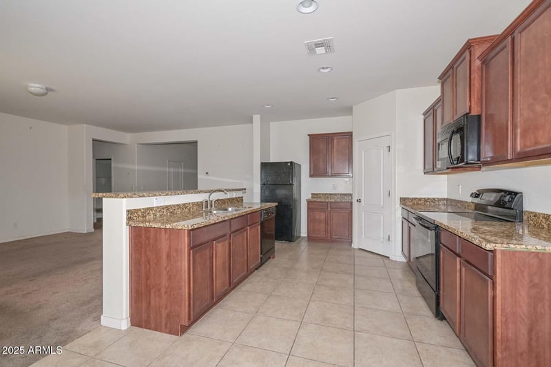 25391 Ellis Dr, Buckeye, AZ 85326