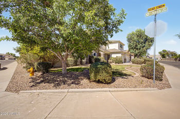 2540 Hazeltine Way, Chandler, AZ 85249