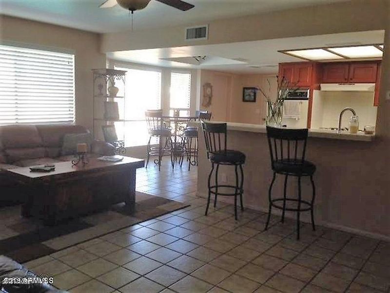 2540 E Mescal St, Phoenix, AZ 85028