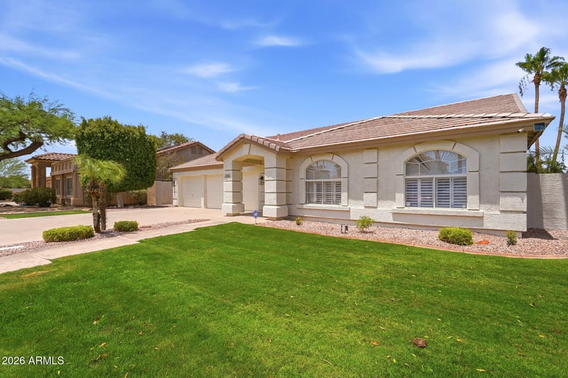 2540 E Sagebrush St, Gilbert, AZ 85296
