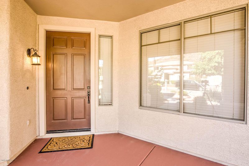 25402 N Hackberry Dr, Phoenix, AZ 85083