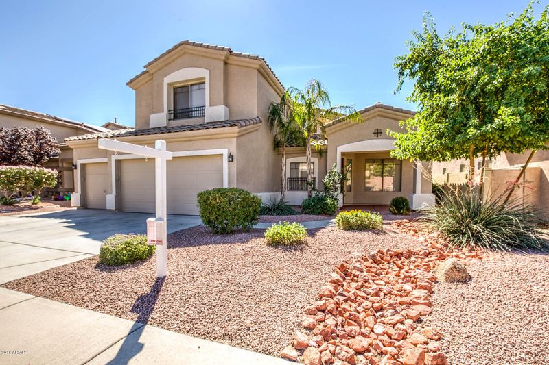 25402 N Hackberry Dr, Phoenix, AZ 85083