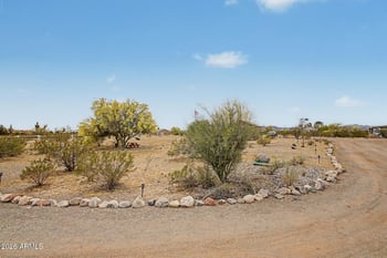25408 Adamanda Dr, Morristown, AZ 85342