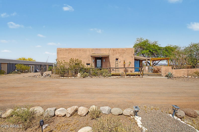 25408 Adamanda Dr, Morristown, AZ 85342