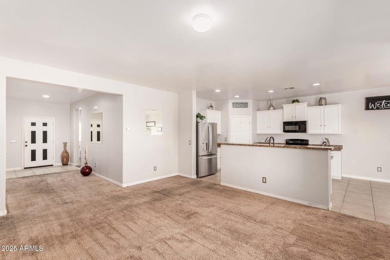 25409 Ellis Dr, Buckeye, AZ 85326