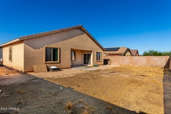 25409 Ellis Dr, Buckeye, AZ 85326