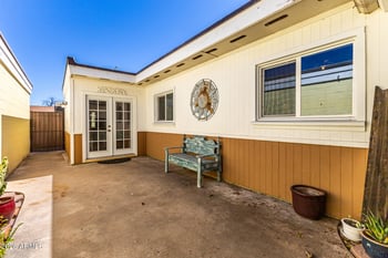 2541 22nd Dr, Phoenix, AZ 85009