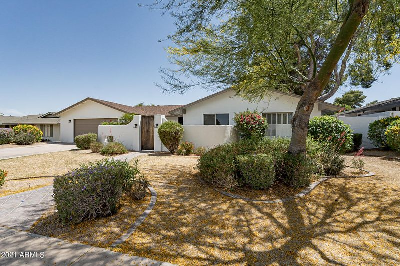2541 E Cochise Rd, Phoenix, AZ 85028