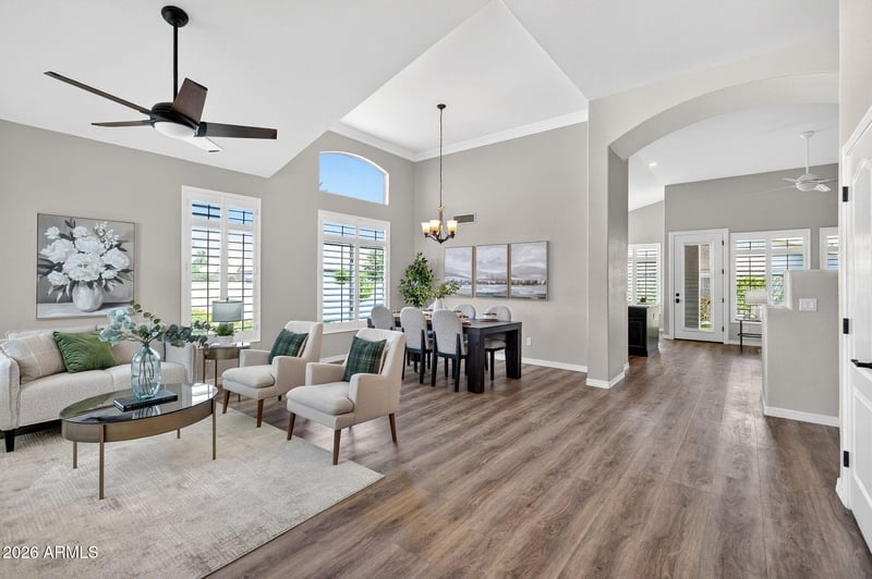 2541 E Silverwood Dr, Phoenix, AZ 85048