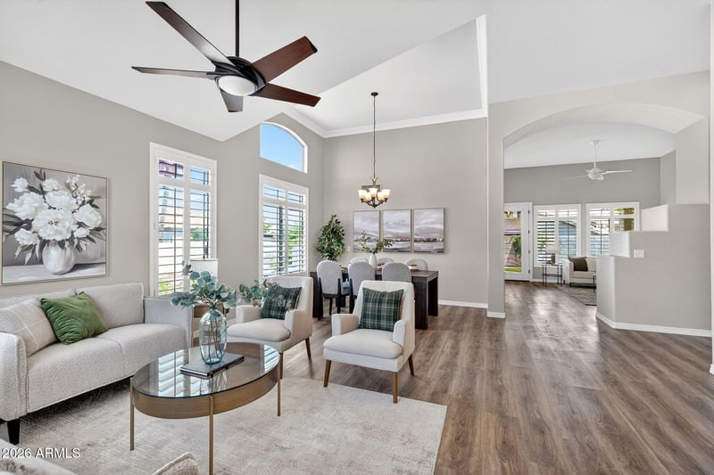 2541 E Silverwood Dr, Phoenix, AZ 85048