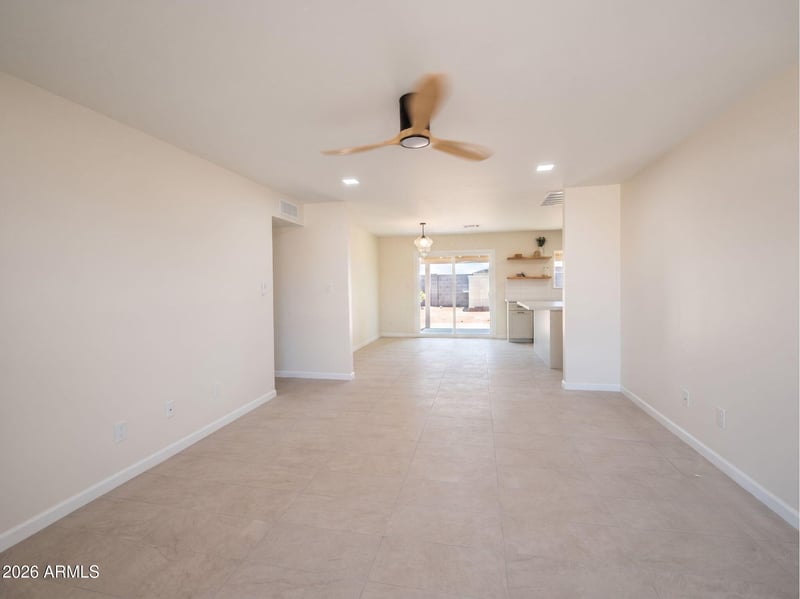 2541 N 50 Ln, Phoenix, AZ 85035
