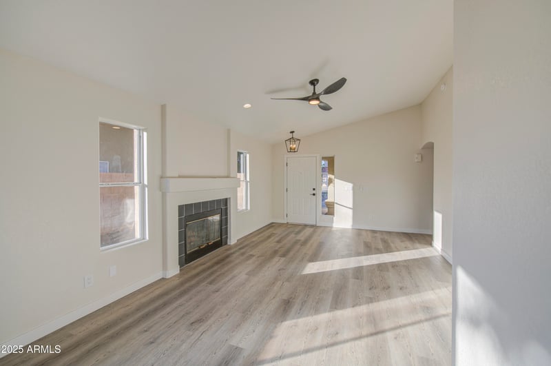 2541 Park Ave, Chandler, AZ 85224