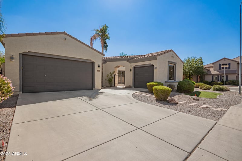 2541 Wisteria Dr, Chandler, AZ 85286