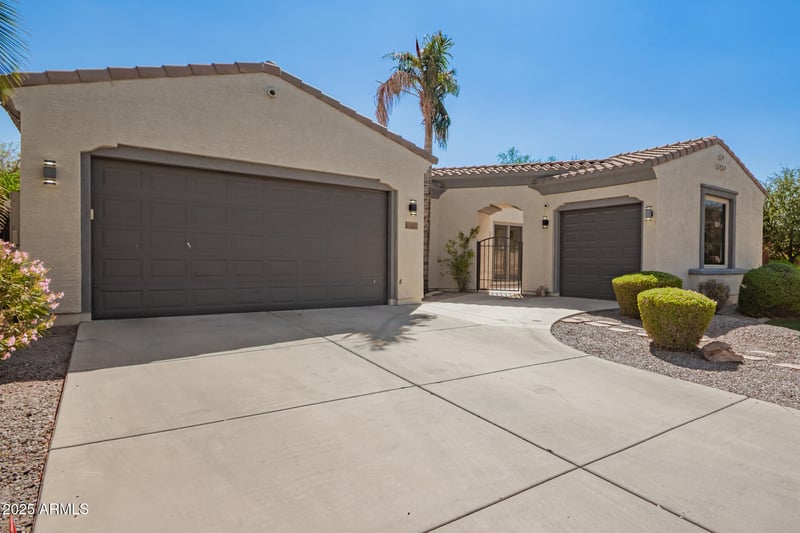 2541 Wisteria Dr, Chandler, AZ 85286