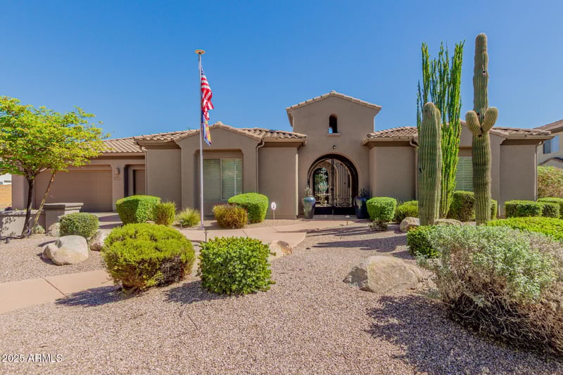 25417 45th Dr, Phoenix, AZ 85083