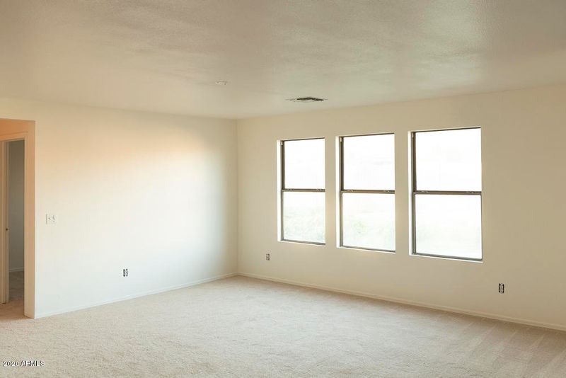 2542 W Bloch Rd, Phoenix, AZ 85041