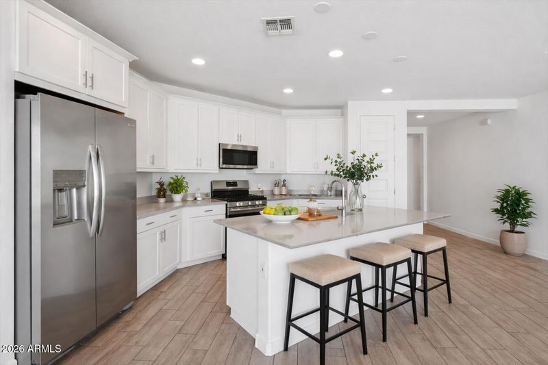 2542 W Pecan Rd, Phoenix, AZ 85041