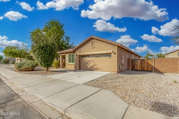 25424 Carson Dr, Buckeye, AZ 85326
