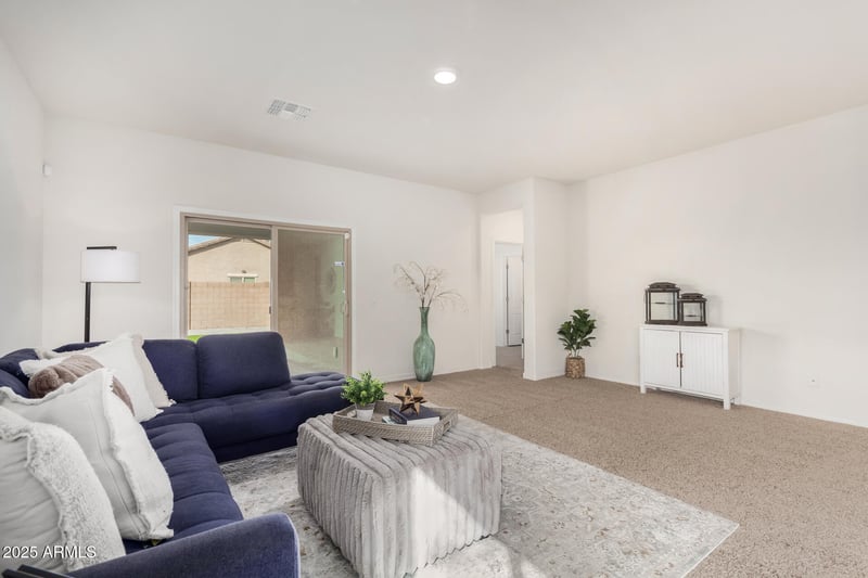 25424 Carson Dr, Buckeye, AZ 85326