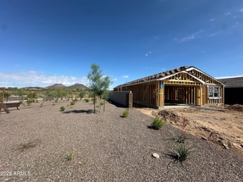 25425 75th Ln, Peoria, AZ 85383