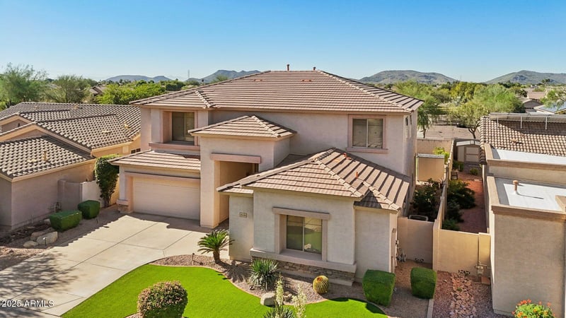 25426 Hackberry Dr, Phoenix, AZ 85083